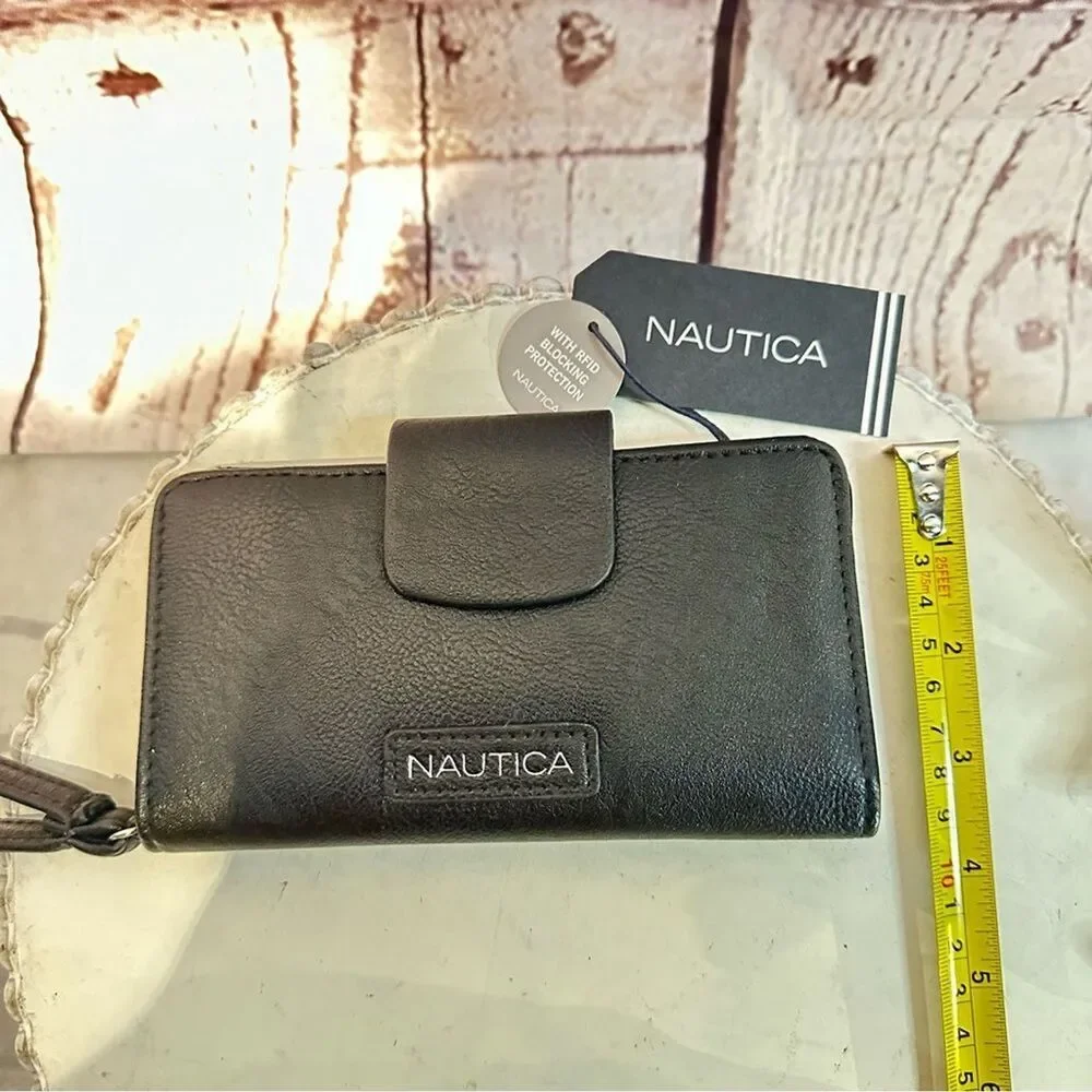 NWT Nautica Black Tech Phone RFID Wristlet Buff Wallet Size 6.5” x 3.5” - Picture 5 of 7